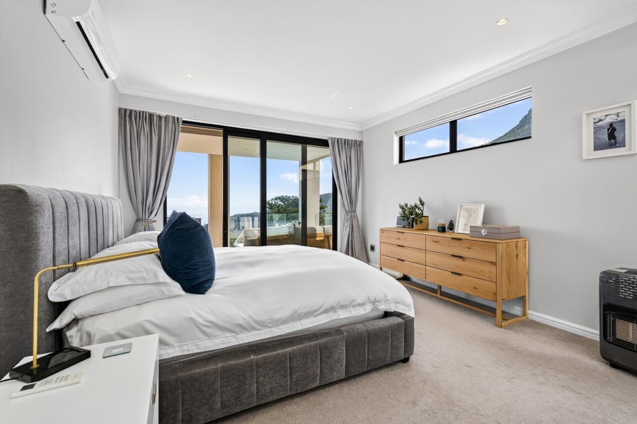 To Let 4 Bedroom Property for Rent in Camps Bay Western Cape